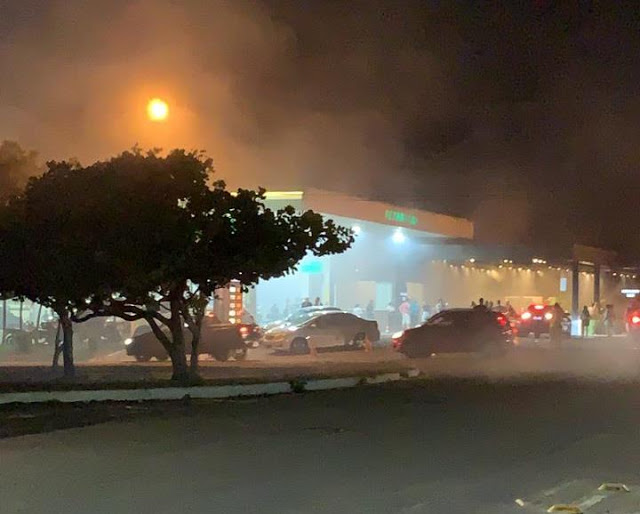 Incêndio atinge churrascaria em Parnaíba